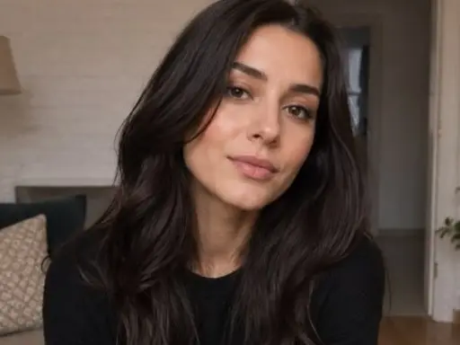 Emi30Emi Profil Webcam en Direct