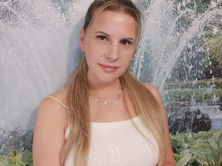 Juliiya Profil Webcam en Direct