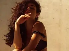 LadyRose77 Live Webcam