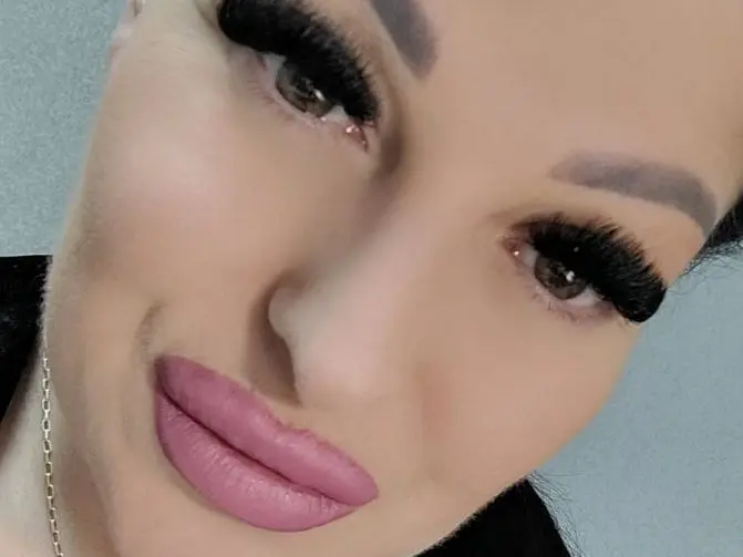 Nelli Profil Webcam en Direct