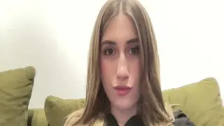 katieee live webcam